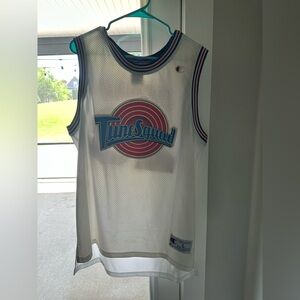 Champion Tune Squad White Basketball Jersey